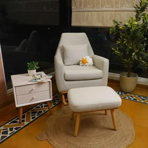 Chair & Foot Rest